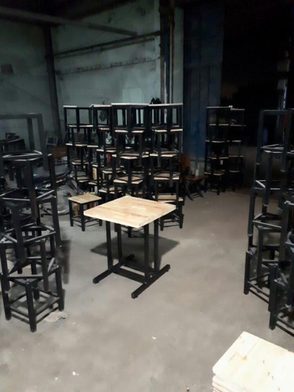 Xưởng sản xuất bàn ghế quán ăn